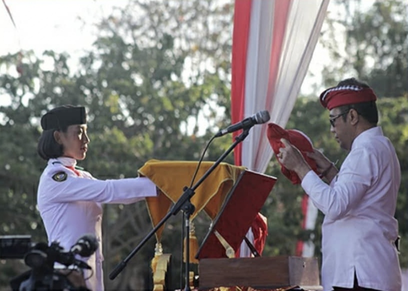 Upacara Penurunan Bendera HUT RI ke-74