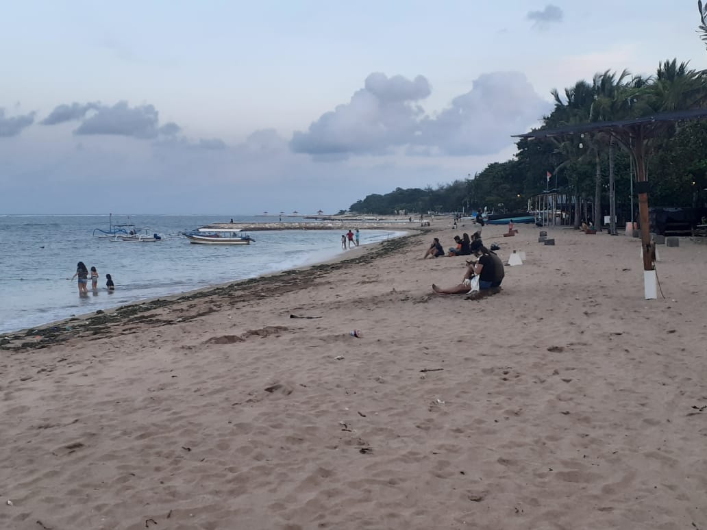 Tim Kesbangpol Mengadakan Pemantauan Malam